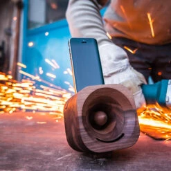 Amplificateur En Bois Design Pour IPhone -Créatifs Cadeaux Magasin amplificateur en bois design pour iphone 2