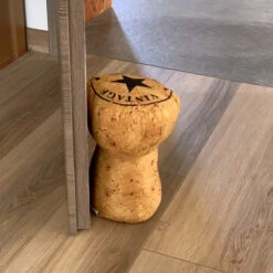 Cale-porte Bouchon De Champagne 7 Cale-porte Bouchon De Champagne -Créatifs Cadeaux Magasin cale porte bouchon de champagne 2