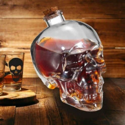 Coffret Tête De Mort Bouteille Et Shooters