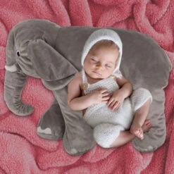 Out Of The Blue Coussin Peluche éléphant