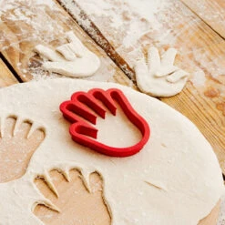 Emporte-pièce Main Biscuit -Créatifs Cadeaux Magasin emporte piece main biscuit 3