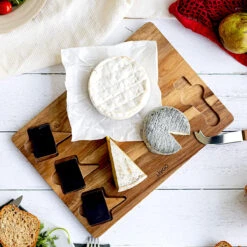 Ensemble Plateau à Fromage, Couteau Et Panneaux. 7 Ensemble Plateau à Fromage, Couteau Et Panneaux. -Créatifs Cadeaux Magasin ensemble plateau a fromage couteau et panneaux 1