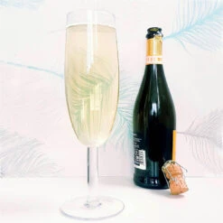 Flute à Champagne Géante 750ml -Créatifs Cadeaux Magasin flute a champagne geante 750ml 2