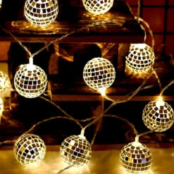 Guirlande Lumineuse Boules à Facettes -Créatifs Cadeaux Magasin guirlande lumineuse boules a facettes 1