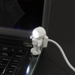 Lampe USB Astronaute -Créatifs Cadeaux Magasin lampe usb astronaute 3