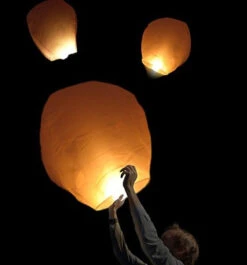 Lanterne Volante Sky Lantern à L'unité -Créatifs Cadeaux Magasin lanterne volante 1