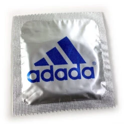 Lot De Préservatifs Humoristiques "Fans De Marques" 9 Lot De Préservatifs Humoristiques "Fans De Marques" -Créatifs Cadeaux Magasin lot de preservatifs humoristiques fans de marques 2