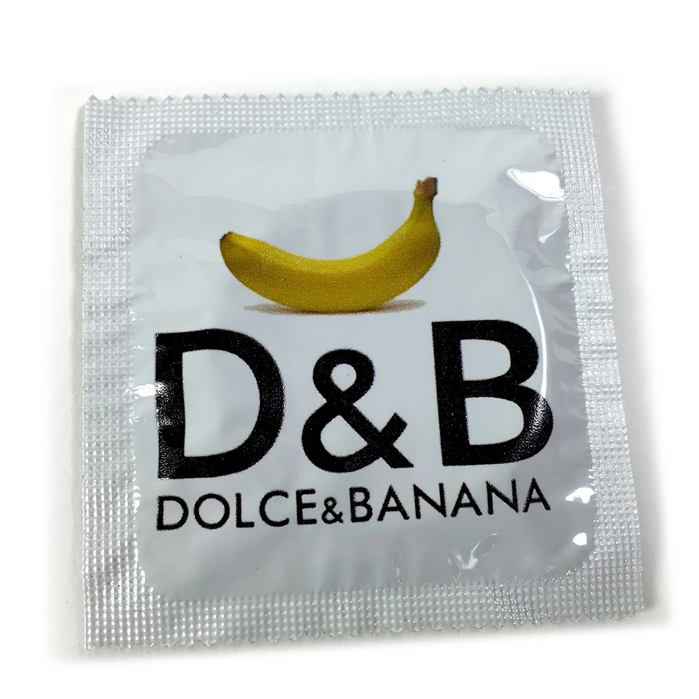 Lot De Préservatifs Humoristiques "Fans De Marques" 6 Lot De Préservatifs Humoristiques "Fans De Marques" – Image 4