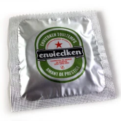 Lot De Préservatifs Humoristiques "Les Assoiffés" -Créatifs Cadeaux Magasin lot de preservatifs humoristiques les assoiffes 2