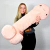 Méga Popol, Le Coussin Pénis Géant 2 Méga Popol, Le Coussin Pénis Géant -Créatifs Cadeaux Magasin mega popol le coussin penis geant