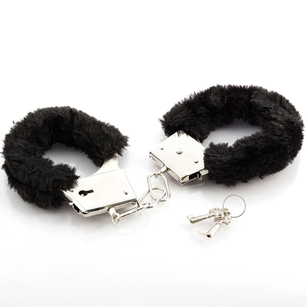 Out Of The Blue Menottes Fourrure 4 Out Of The Blue Menottes Fourrure – Image 2