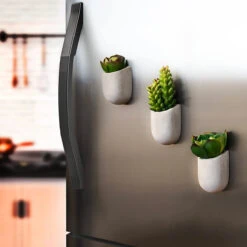 GIFT REPUBLIC Mini Jardinières Magnétiques En Béton -Créatifs Cadeaux Magasin mini jardinieres magnetiques en beton 5