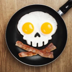 Moule Pour Oeuf Au Plat Tête De Mort 5 Moule Pour Oeuf Au Plat Tête De Mort -Créatifs Cadeaux Magasin moule pour oeuf au plat tete de mort 1