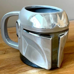 Paladone Mug Casque Mandalorian -Créatifs Cadeaux Magasin mug casque mandalorian 4