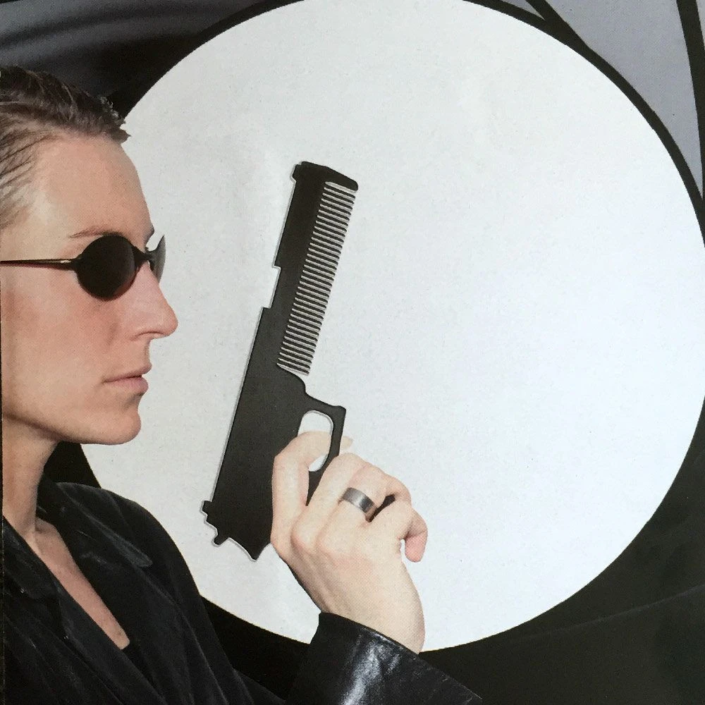 Out Of The Blue Peigne Pistolet 4 Out Of The Blue Peigne Pistolet – Image 2