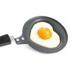 Out Of The Blue Poêlon Coeur Oeuf Au Plat -Créatifs Cadeaux Magasin poelon coeur au plat 2