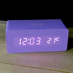 Réveil Bloc Chargeur Induction Violet -Créatifs Cadeaux Magasin reveil bloc chargeur induction violet 4
