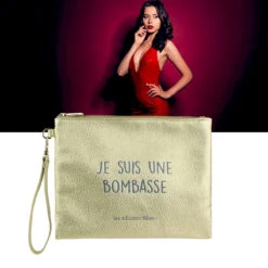 Sac Pochette Je Suis Une Bombasse -Créatifs Cadeaux Magasin sac pochette doree je suis une bombasse 1