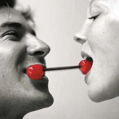 Sucette Coquine Bi 5 Sucette Coquine Bi – Image 3