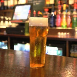 Verre à Bière Demie-pinte -Créatifs Cadeaux Magasin verre a biere demie pinte 2